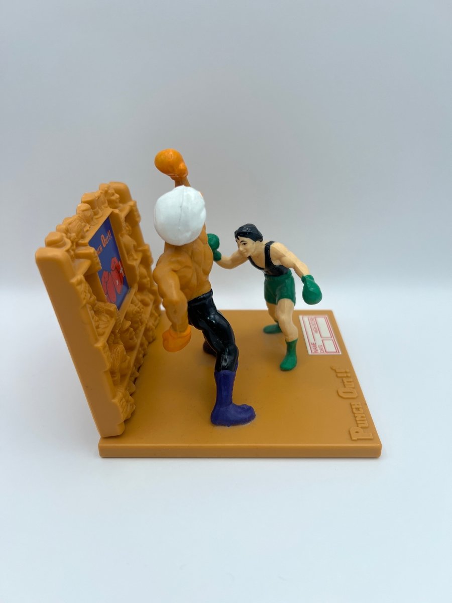 Punch Out! Trophy Mac Catches Tiger Magic Punch (1988) Collectible
