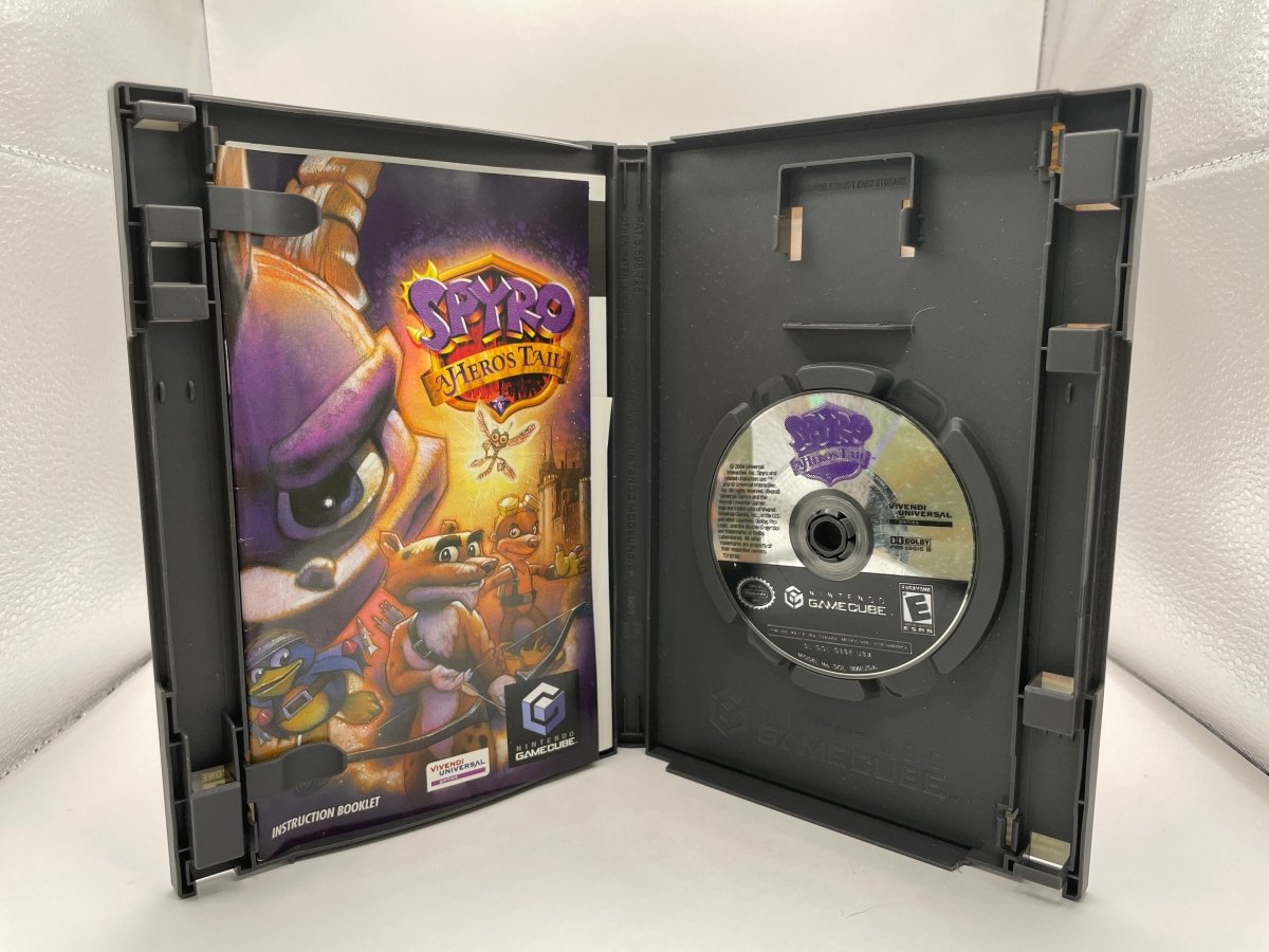 Spyro A Hero's Tail CL01 (CIB) Gamecube