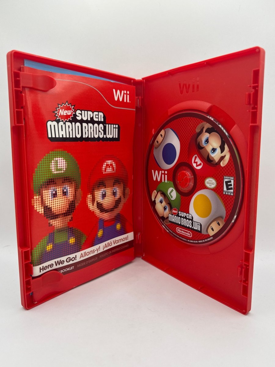 New Super Mario Bros. Wii CL03 (CIB) Nintendo Wii