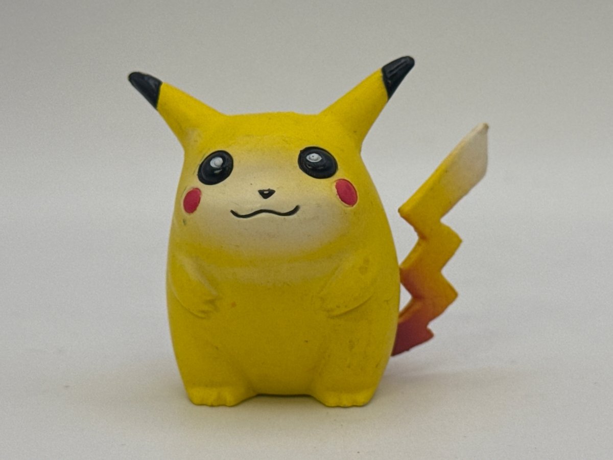 Pikachu 2” 1999 Mini Figure CL 03