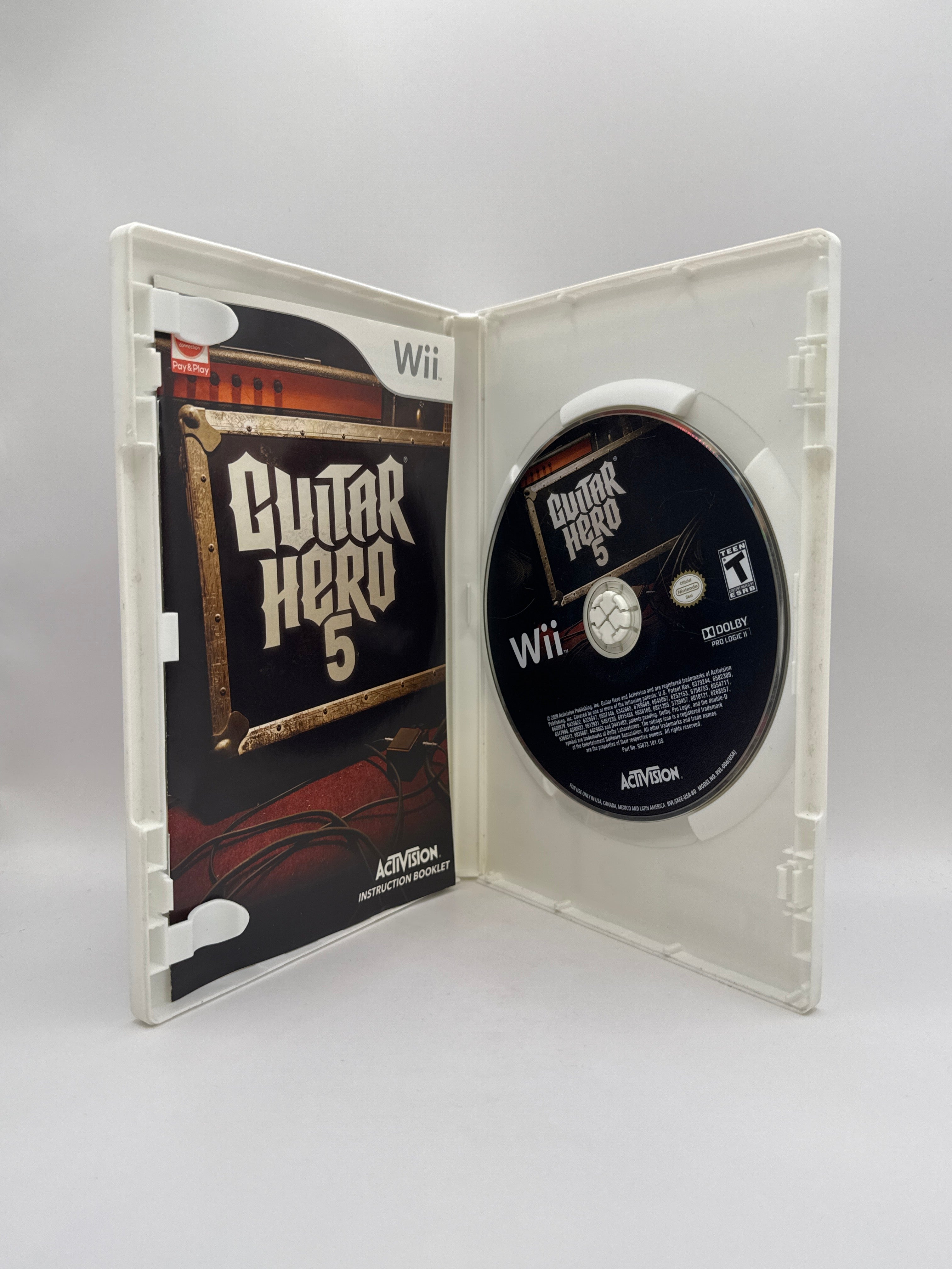 Guitar Hero 5 CL02 (CIB) Nintendo Wii