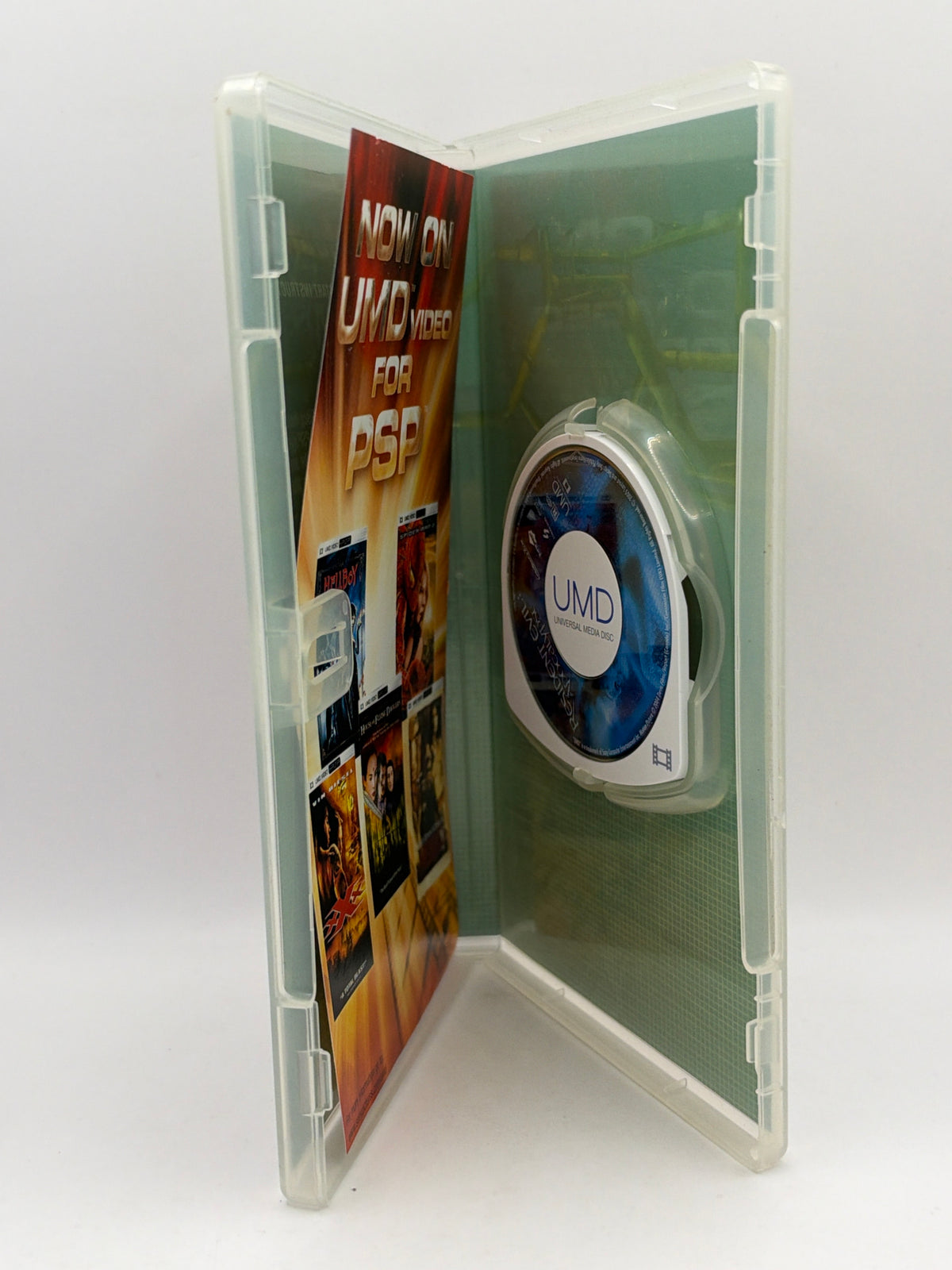 Resident Evil: Apocalypse [UMD] CL01 (CIB) PSP