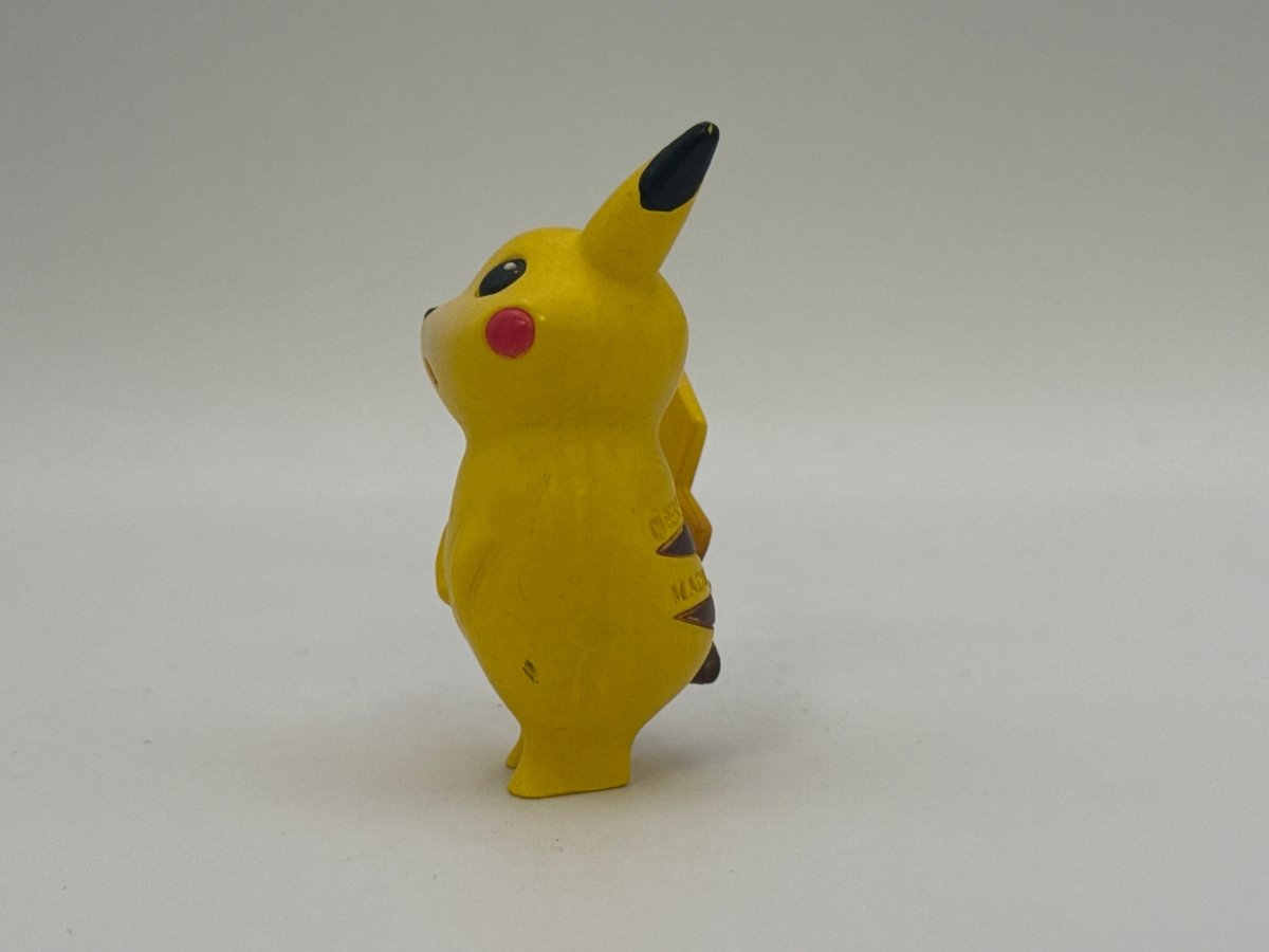 Curious Pikachu 2” 1999 Mini Figure CL 01