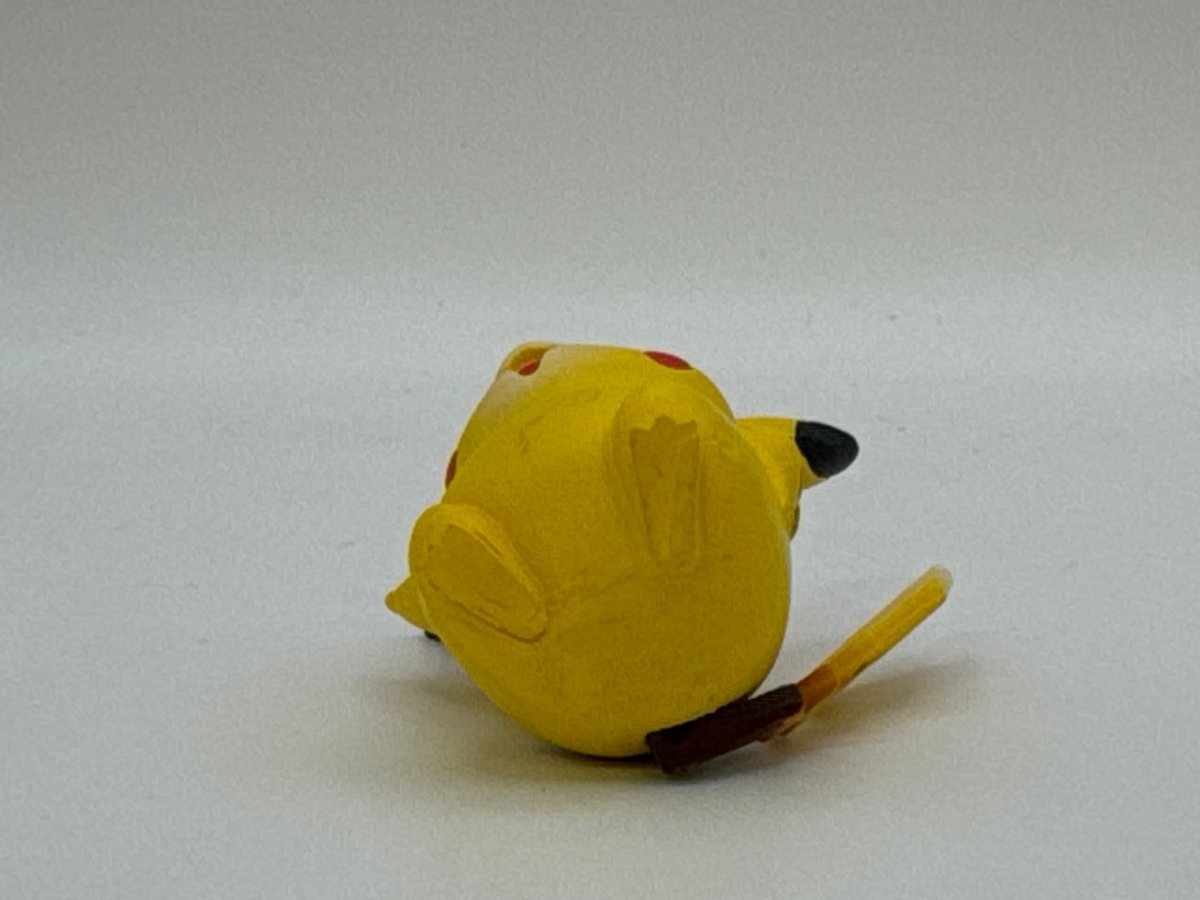 Peace Sign Pikachu 2” 1999 Mini Figure CL 03