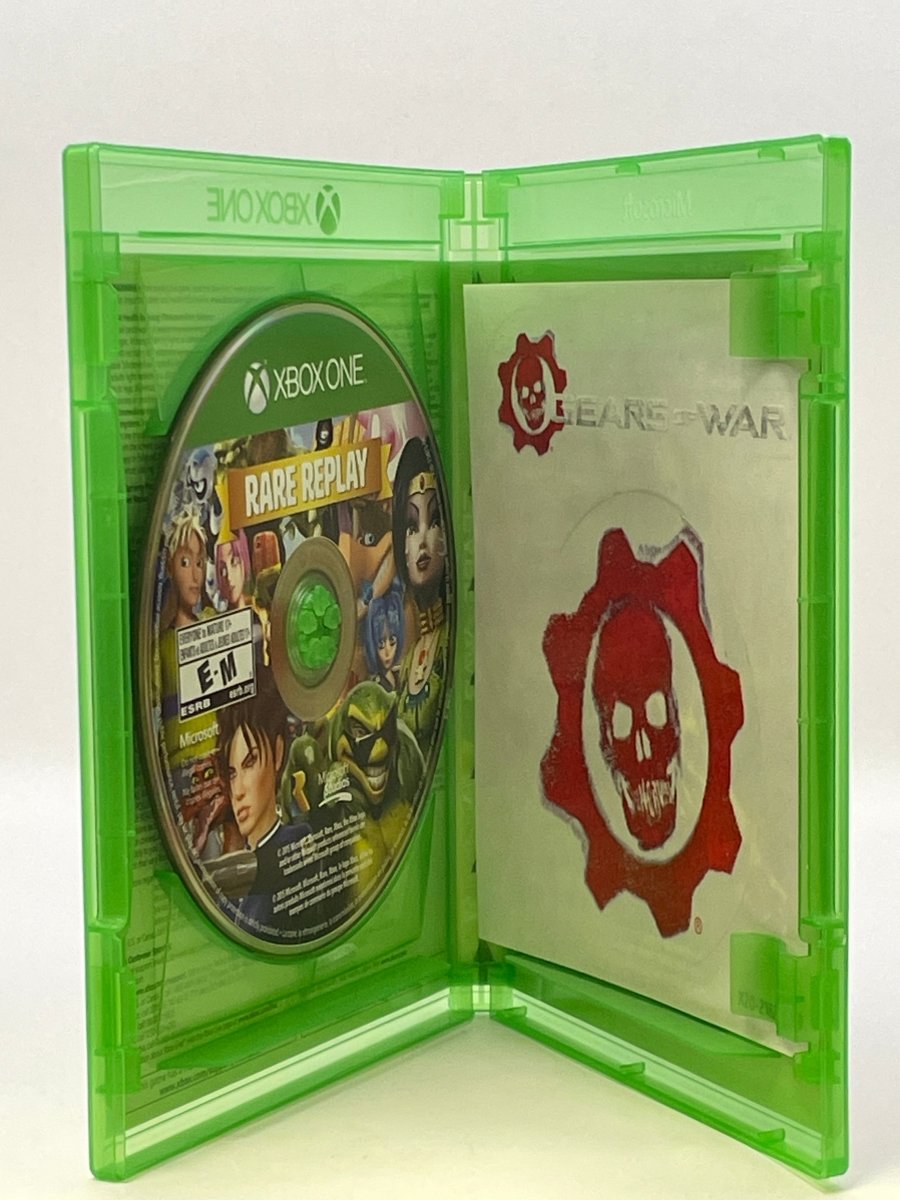 Gears of War Ultimate Edition and Rare Replay CL01 (CIB) Xbox One