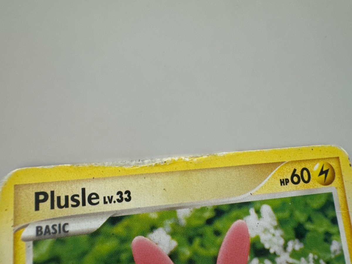 Plusle 76/147 (Damaged) CL01 Pokemon