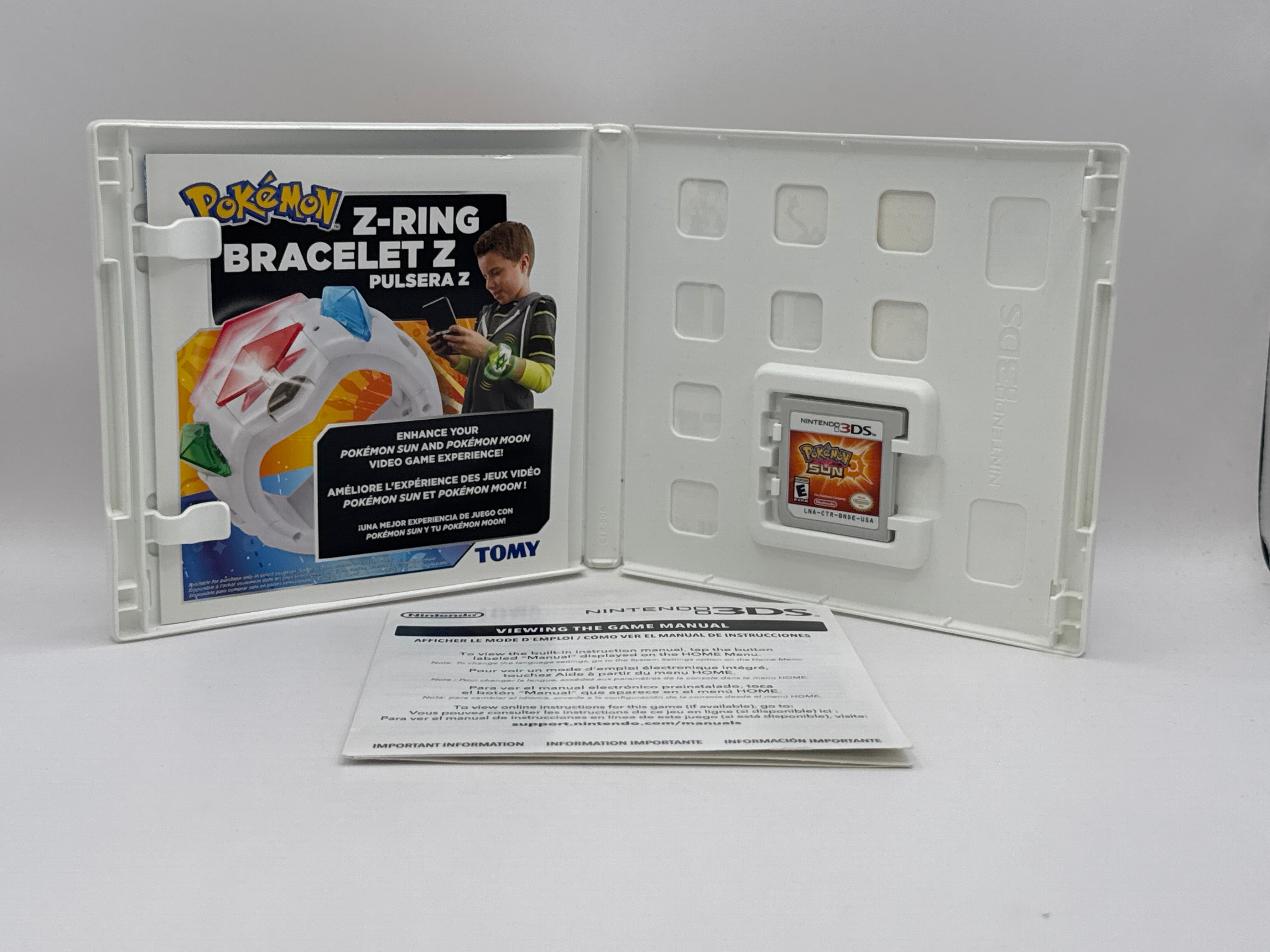 Pokemon Sun CL01 (CIB) Nintendo 3DS