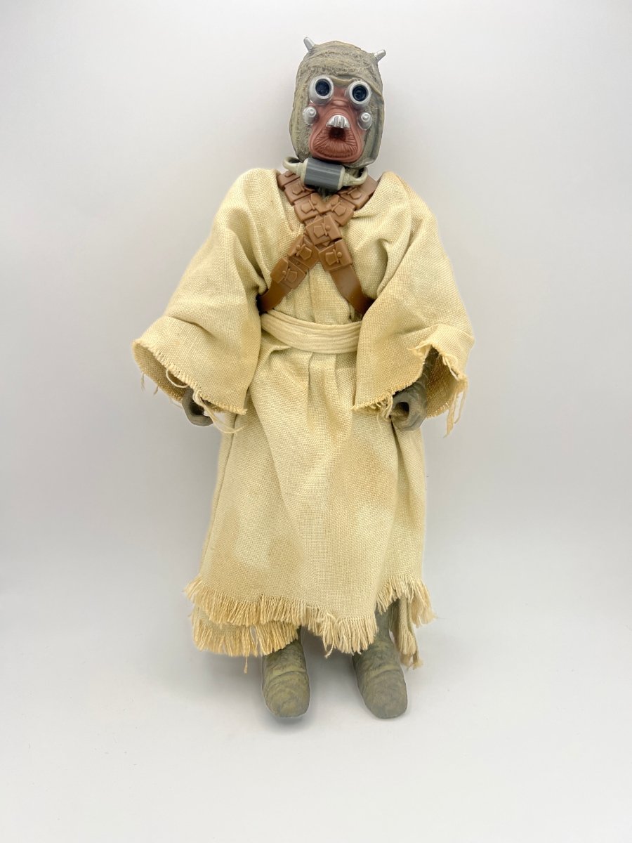 Hasbro: Star Wars 12" Tusken Raider C-022B 1992 Action Figure