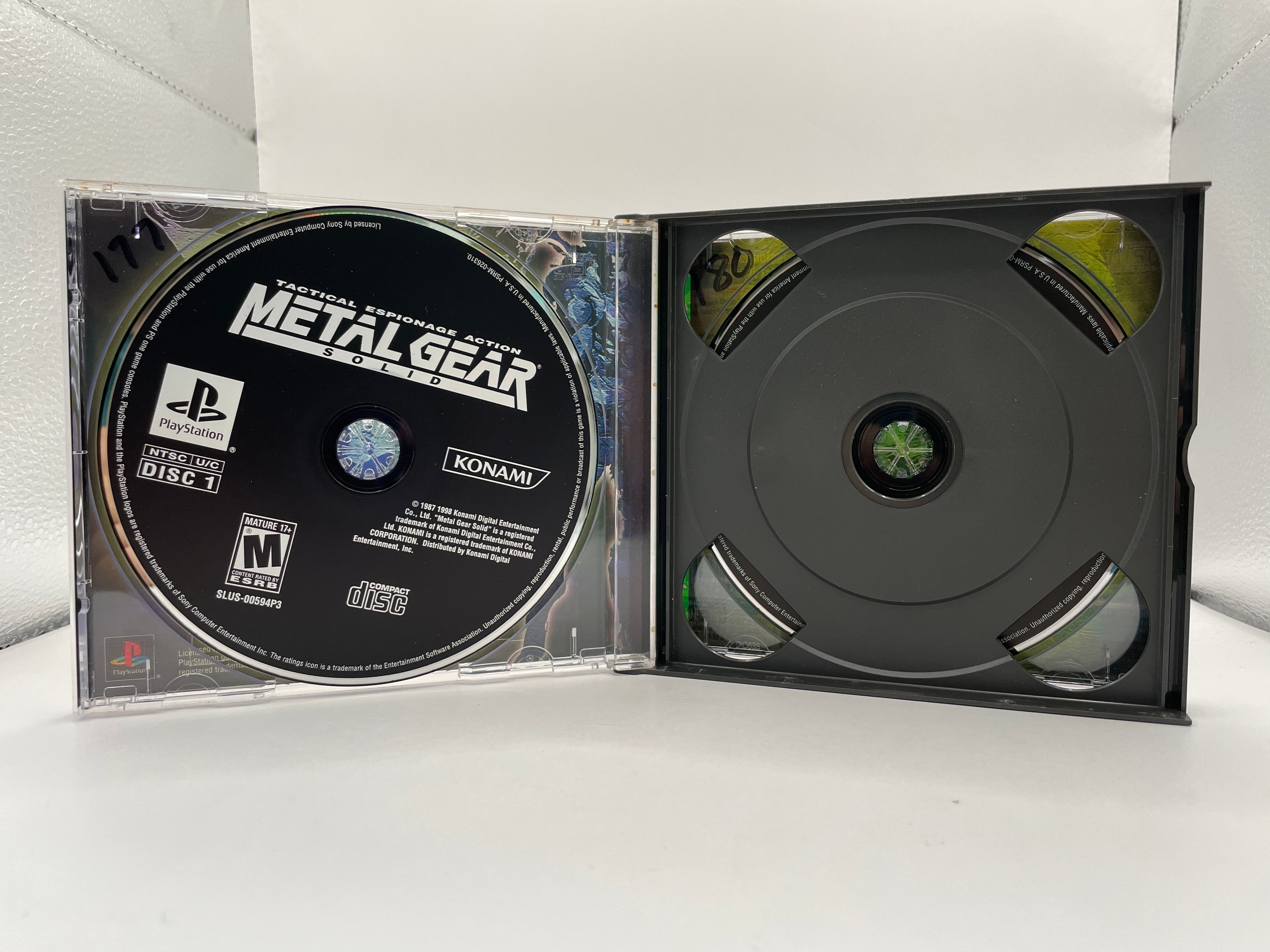 Metal Gear Solid [Greatest Hits] CL01 (Missing Manual) Playstation One