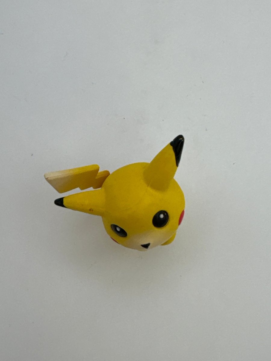 Curious Pikachu 2” 1999 Mini Figure CL 01