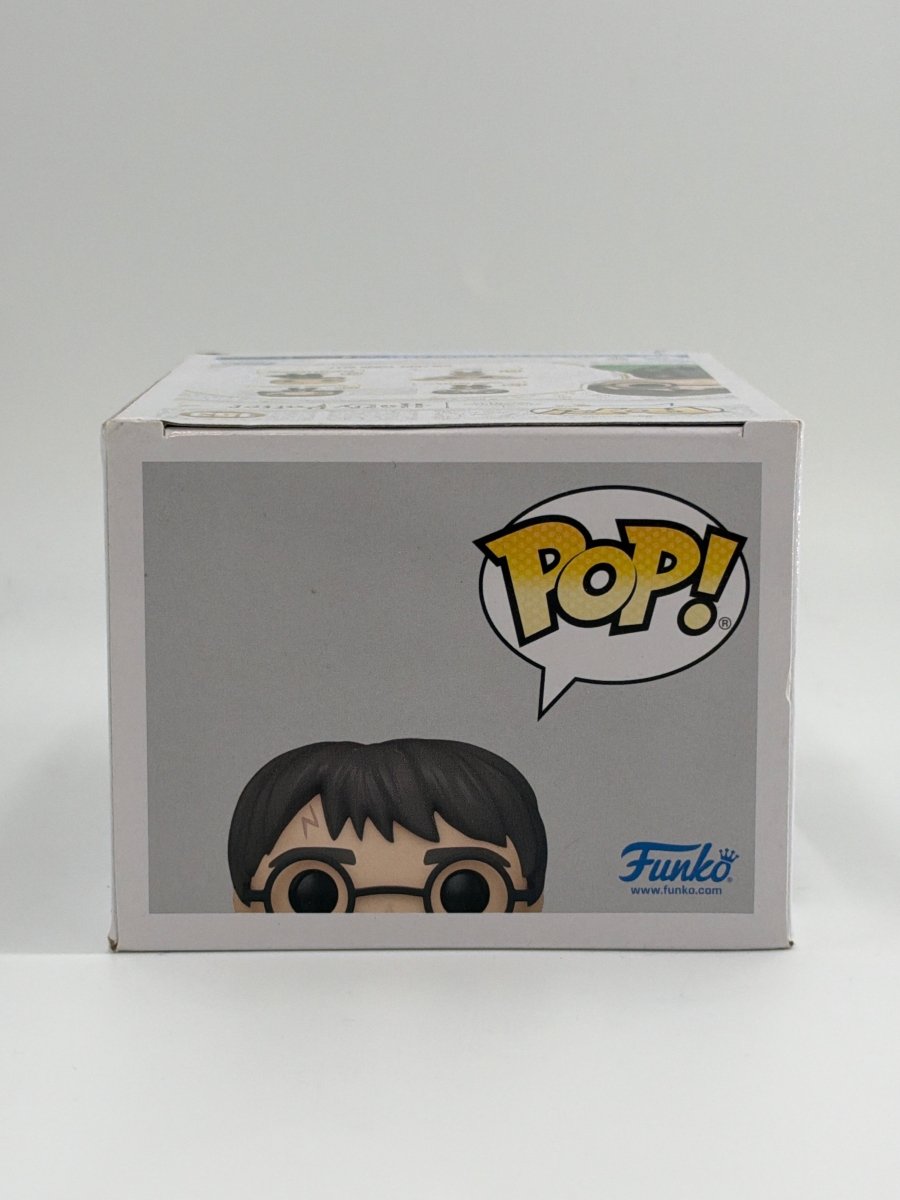 Wizarding World Harry Potter: Harry Potter [Glows in the Dark] - Funko Exclusive #153 Funko Pop