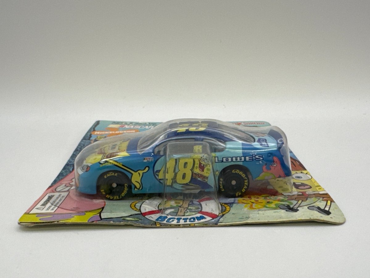 Team Caliber Jimmie Johnson #48 SpongeBob SquarePants 1/64 NASCAR 2004 Collectible