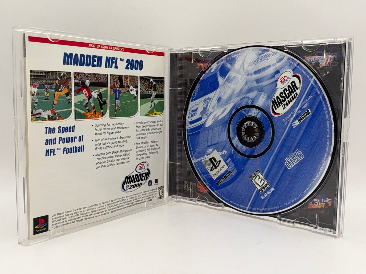 NASCAR 2000 CL01 (CIB) Playstation One