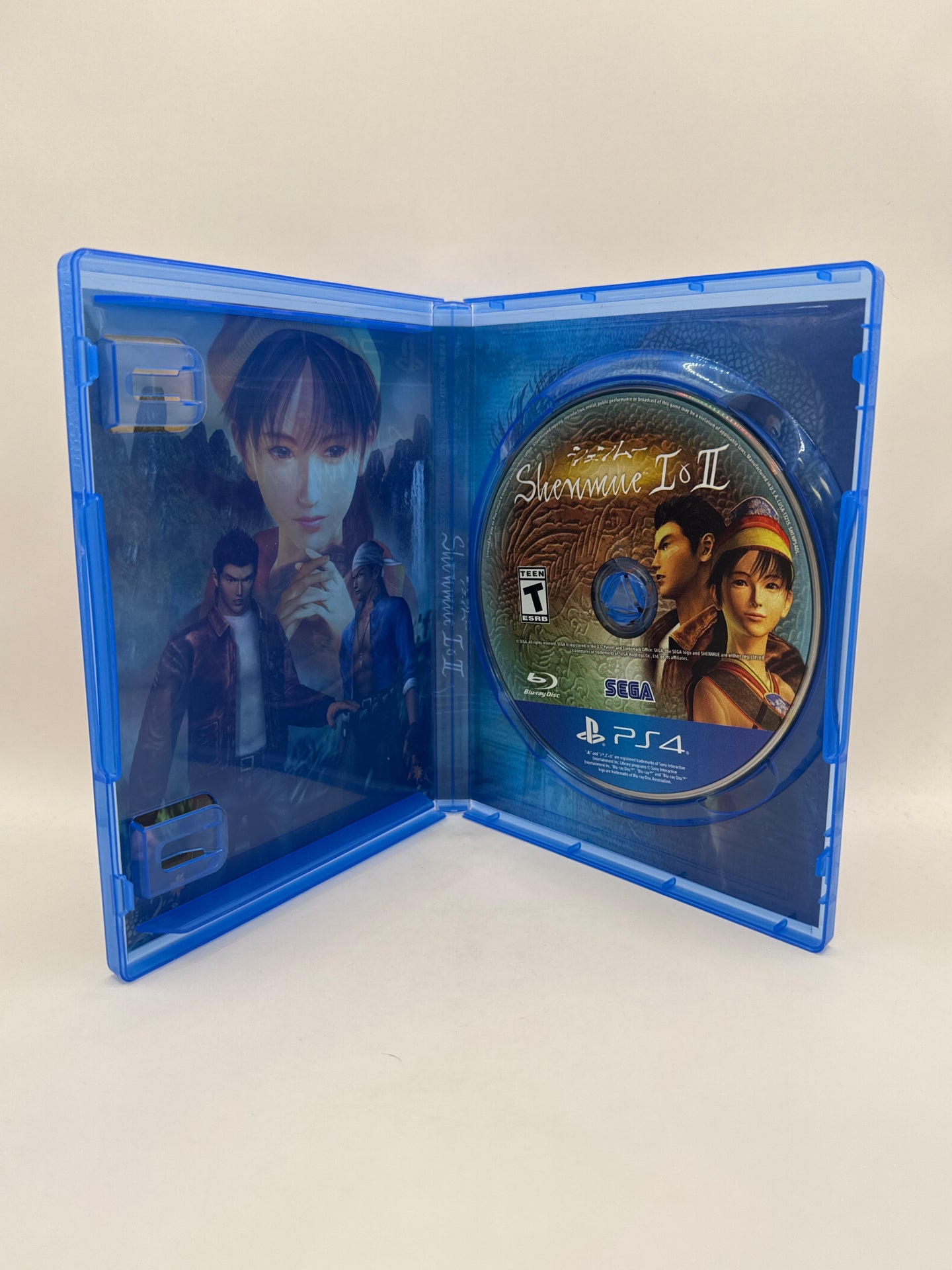 Shenmue I & II CL01 (CIB) PlayStation 4