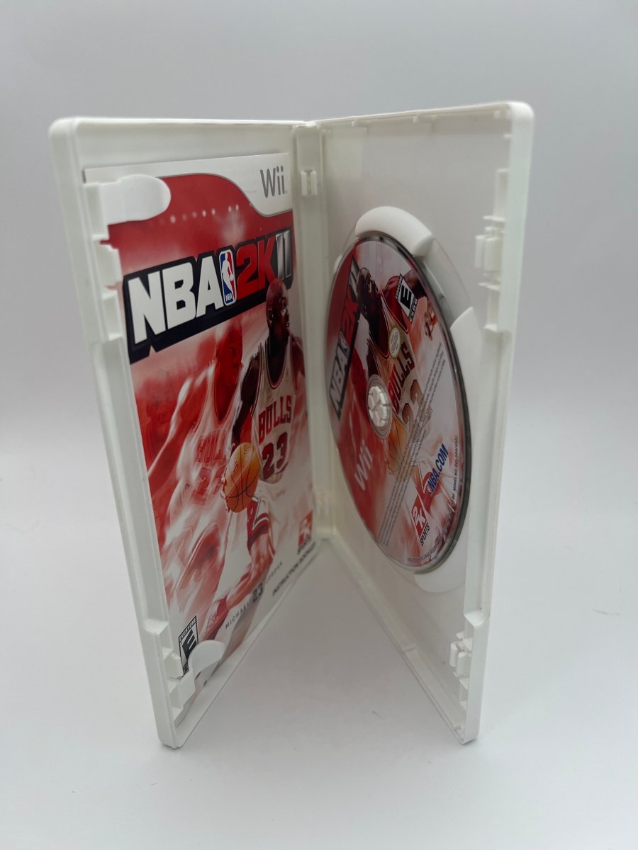 NBA 2K11 CL02 (CIB) Nintendo Wii