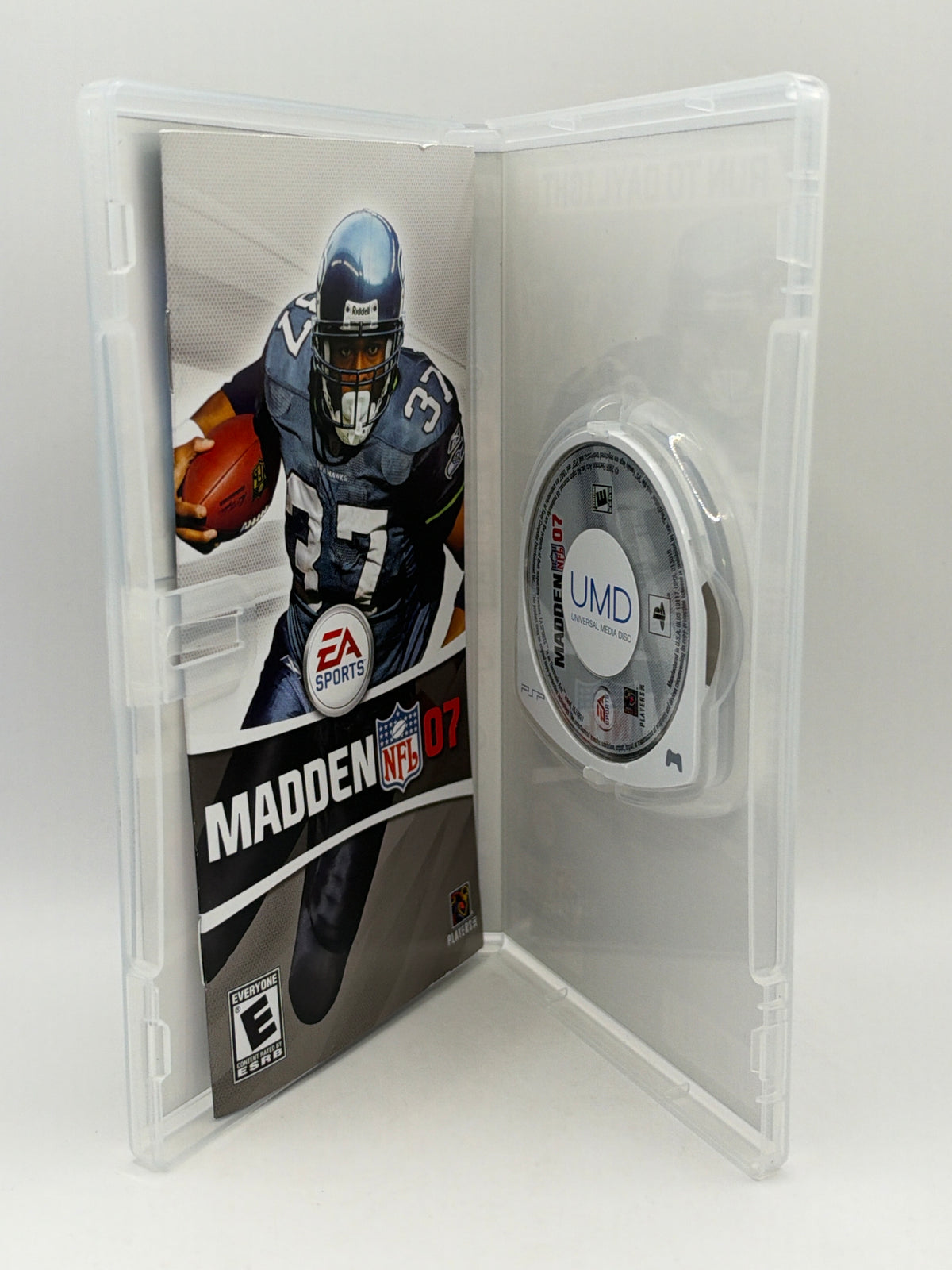 Madden 2007 CL01 (CIB) PSP