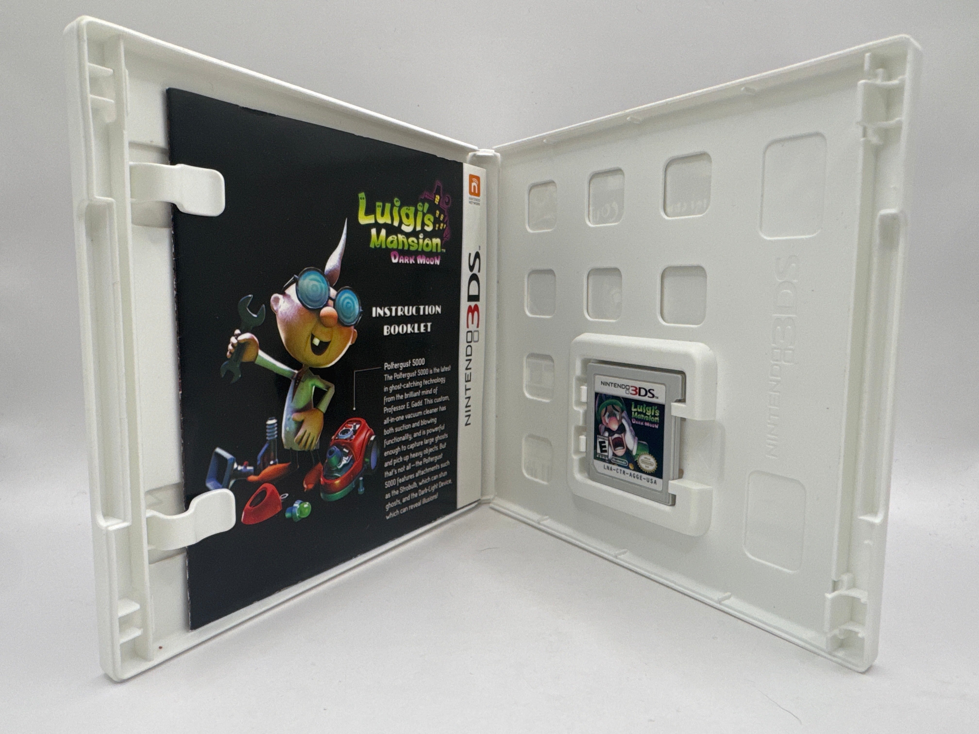 Luigi's Mansion: Dark Moon CL01 (CIB) Nintendo 3DS