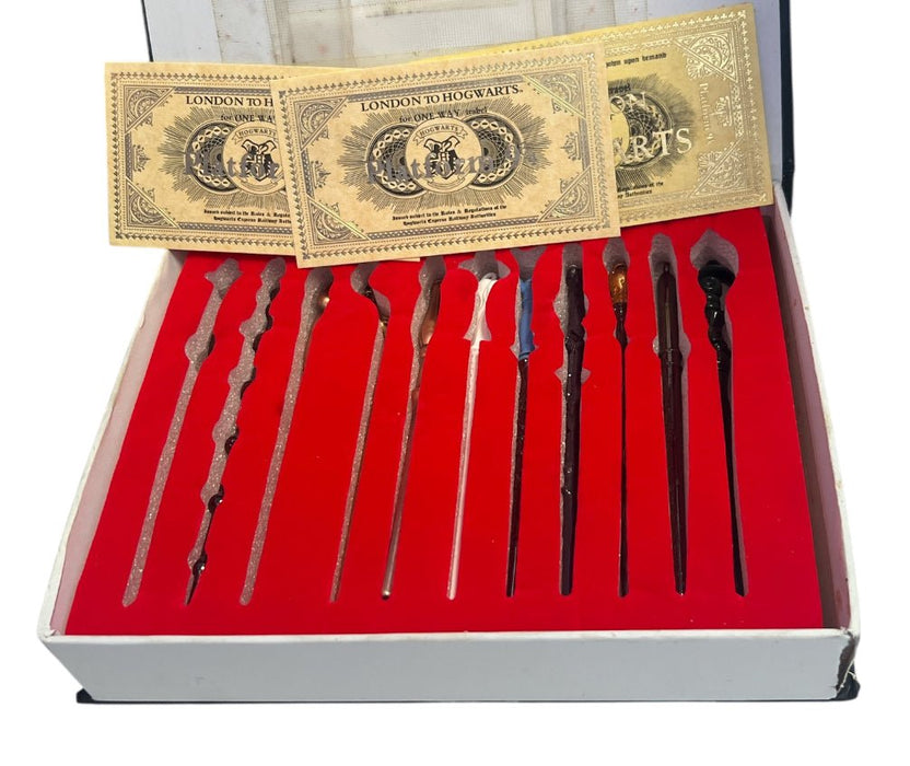 Harry Potter 11 Wand Collection With 3 Tickets To Hogwarts - Pre-Owned