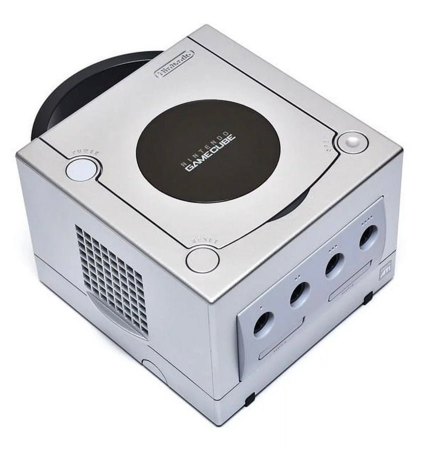 Nintendo GameCube Platinum (Pre-Owned)