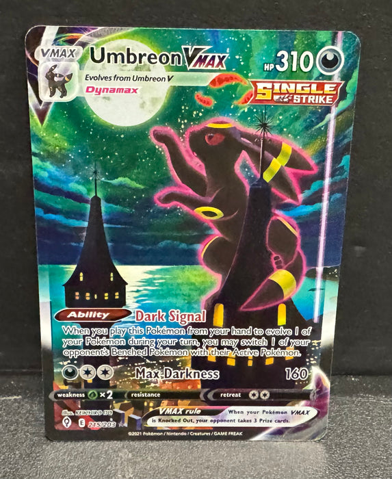 Umbreon VMAX (Alternate Art Secret) - 215/203 (Holofoil) - NM