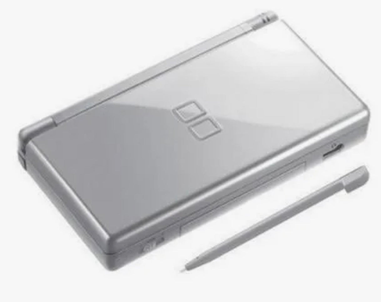 Nintendo DS Lite Silver (Pre-Owned)