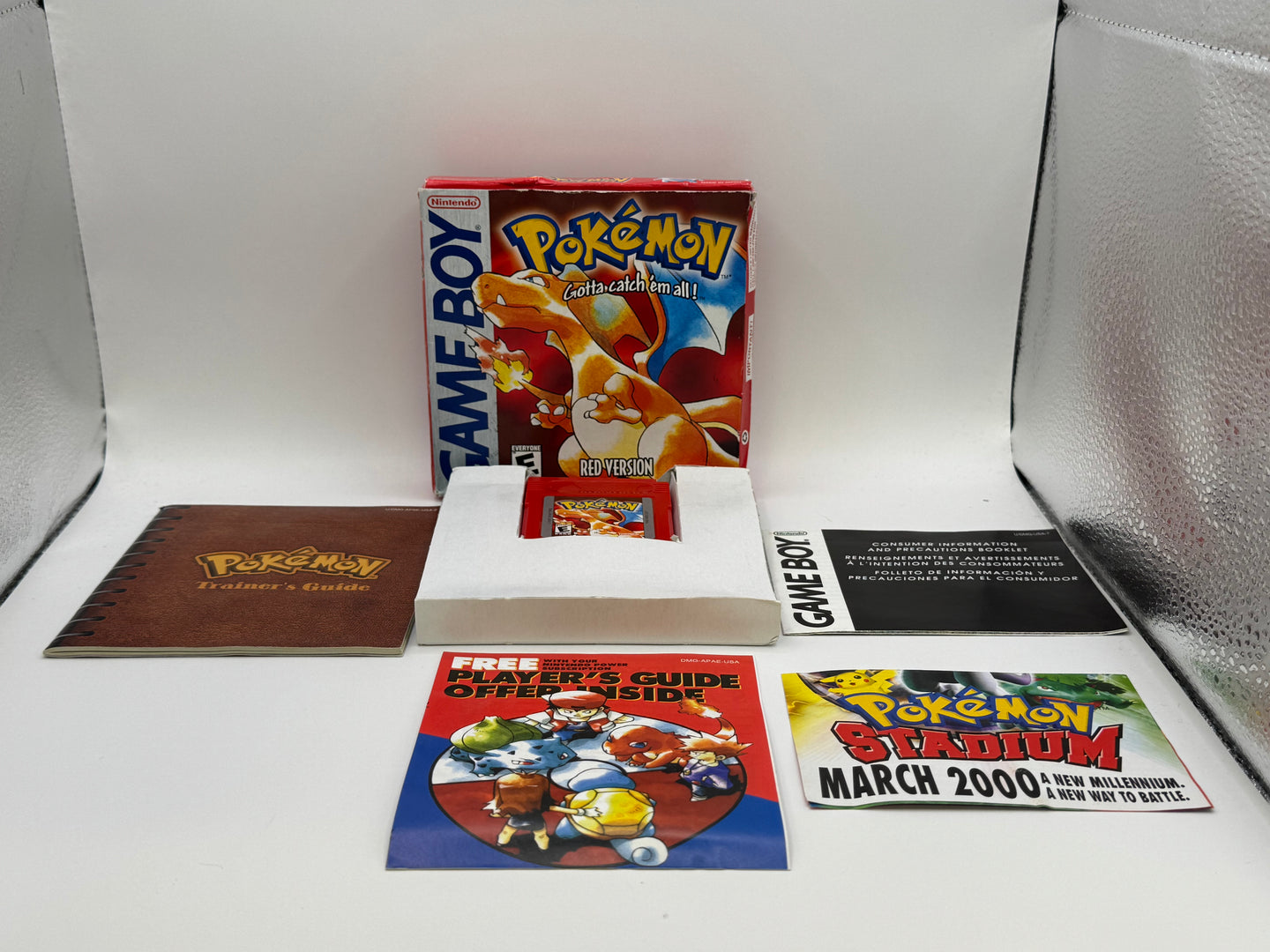 Pokemon Red CL01 (CIB) Game Boy