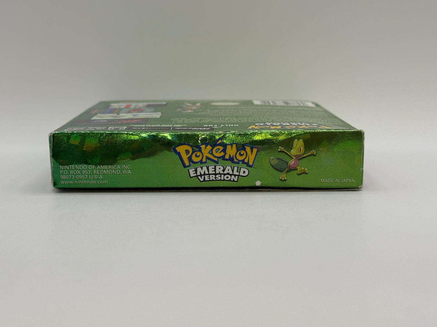 Pokemon Emerald Version CL01 (CIB) Game Boy Advance