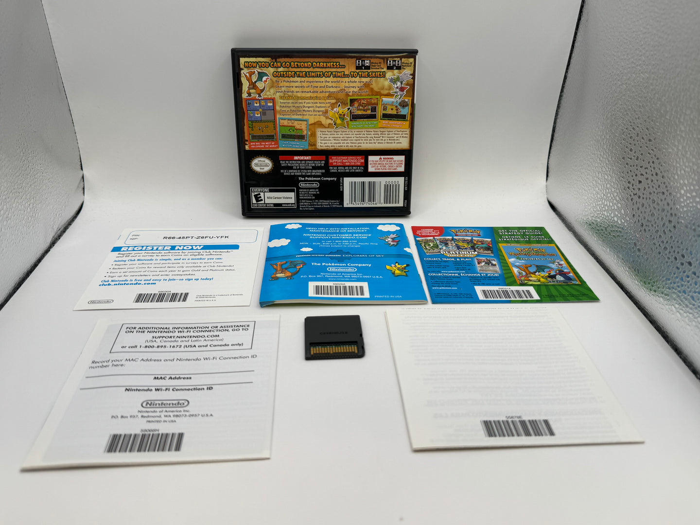 Pokemon Mystery Dungeon Explorers of Sky CL01 (CIB) Nintendo DS