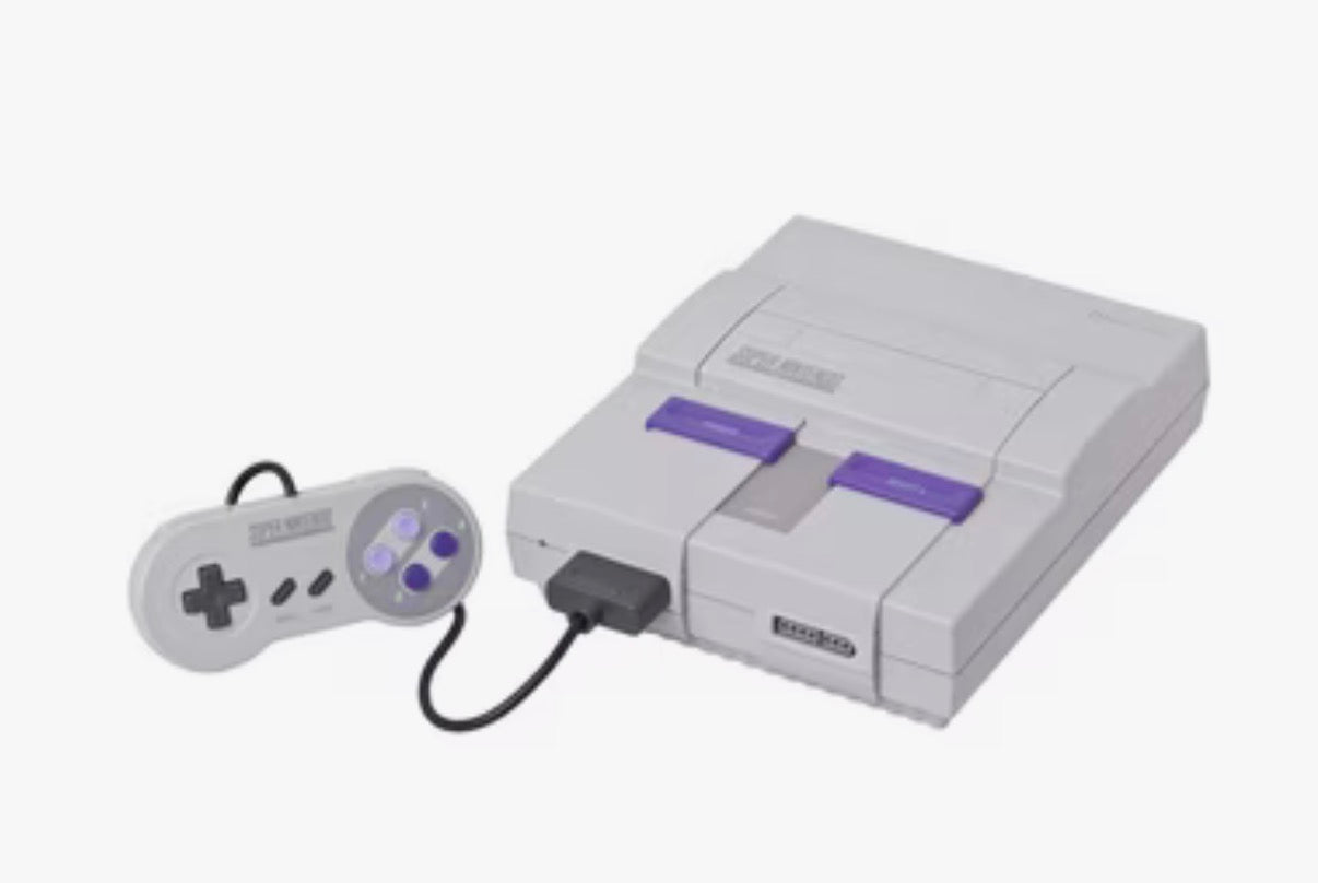 Super Nintendo (Discolored / Cosmetic Damage) Console